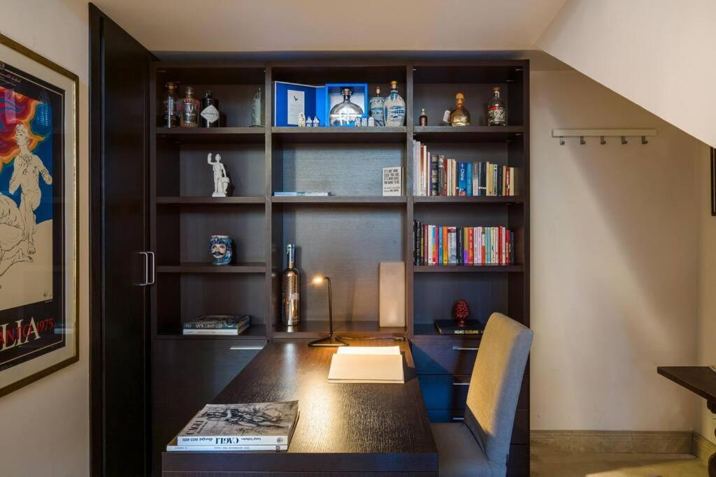 Atelier Spacious With Pool Villa