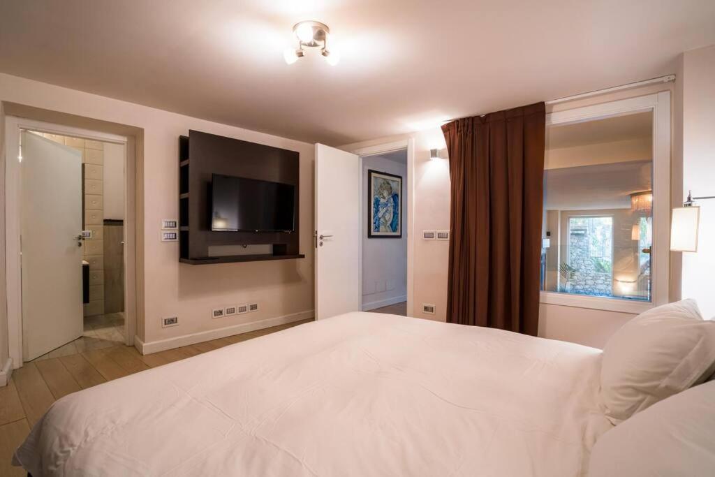 Villa Atelier Spacious With Pool Taormina